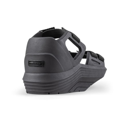 image_a9f65aed-2b03-40af-9261-d2bbb6f63362